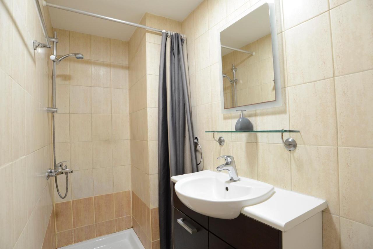 Glabur Stays - The Cozy Atelier - Nicosia City, Free Parking & Wifi, Welcomes You!!! エクステリア 写真