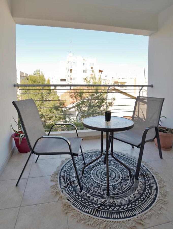 Glabur Stays - The Cozy Atelier - Nicosia City, Free Parking & Wifi, Welcomes You!!! エクステリア 写真